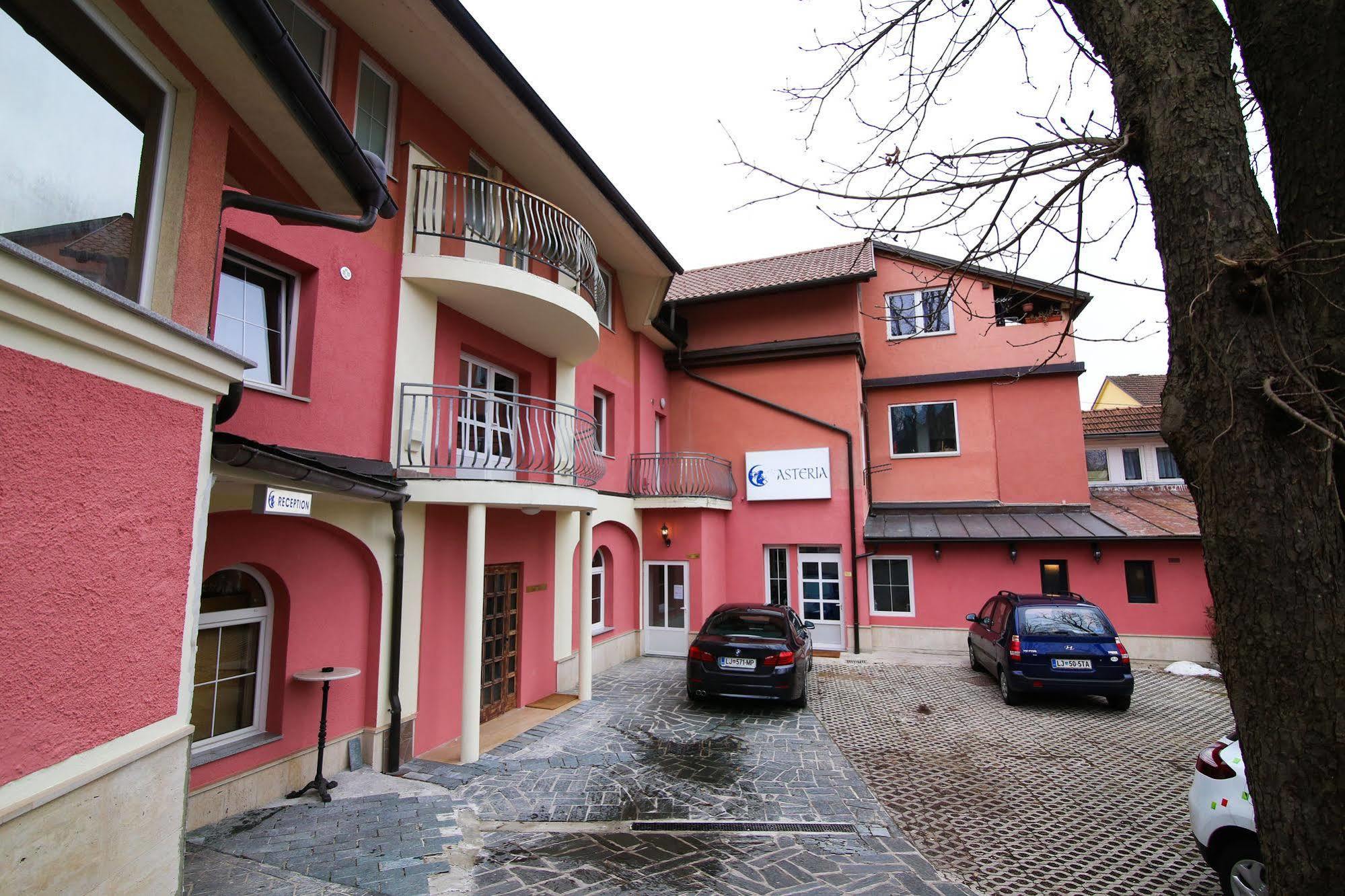 Boutique Hotel Asteria Ljubljana Exterior photo